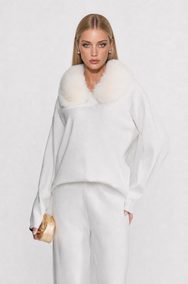 CONJUNTO DE PUNTO CON CUELLO DE PELO - BLANCO