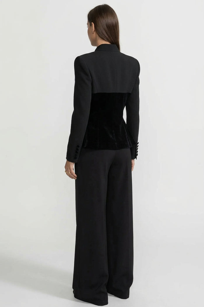 BLAZER ENTALLADA DE MANGA LARGA CON PANELES DE TERCIOPELO ESTILO CORSÉ - NEGRO