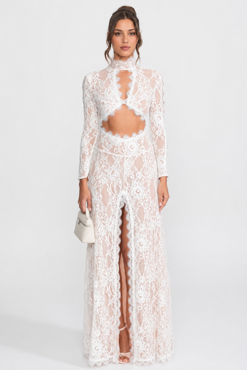 VESTIDO LARGO DE ENCAJE CON CUELLO ALTO Y ABERTURA FRONTAL - BLANCO