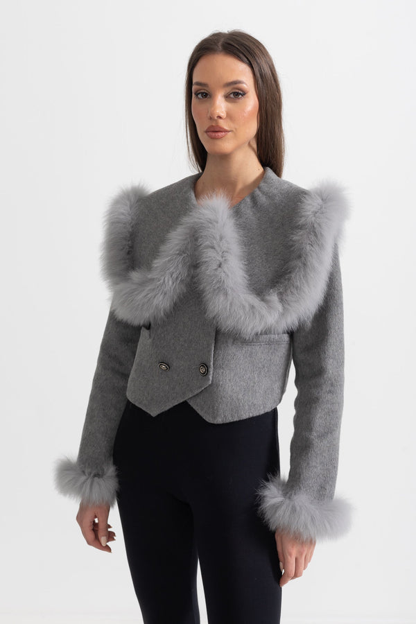 CHAQUETA CORTA CRUZADA CON CUELLO DE PELO - GRIS