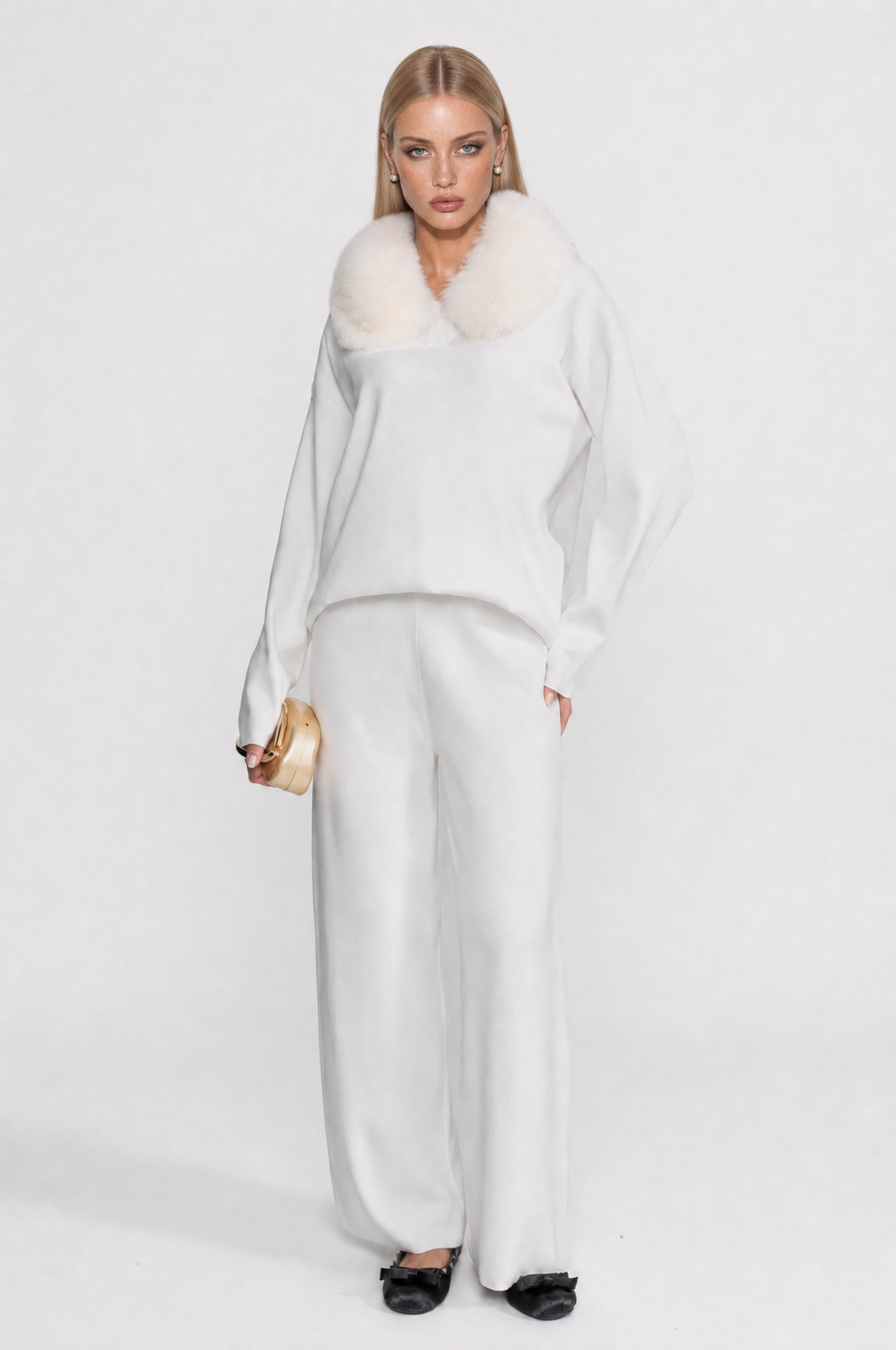CONJUNTO DE PUNTO CON CUELLO DE PELO - BLANCO