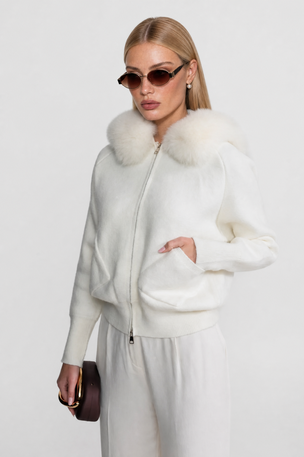 SUDADERA DE LANA CON CREMALLERA Y CUELLO DE PELO SINTÉTICO - BLANCO