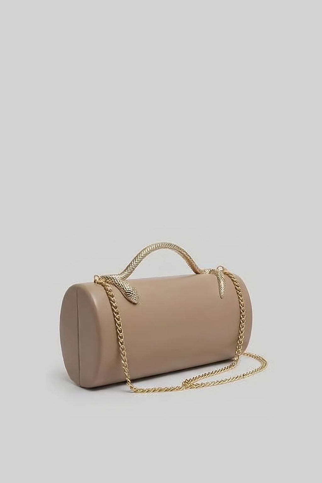 BOLSO DE MANO ESTRUCTURADO CON ASA DE SERPIENTE Y CADENA DORADA - CAQUI