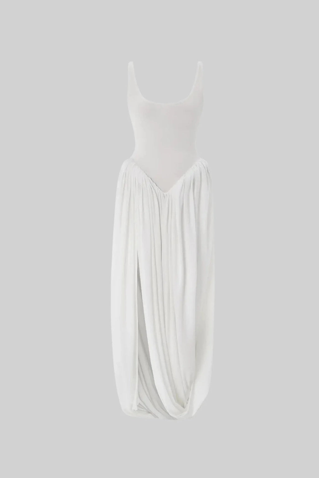 VESTIDO MAXI DRAPEADO CON FALDA ESCULTURAL - BLANCO
