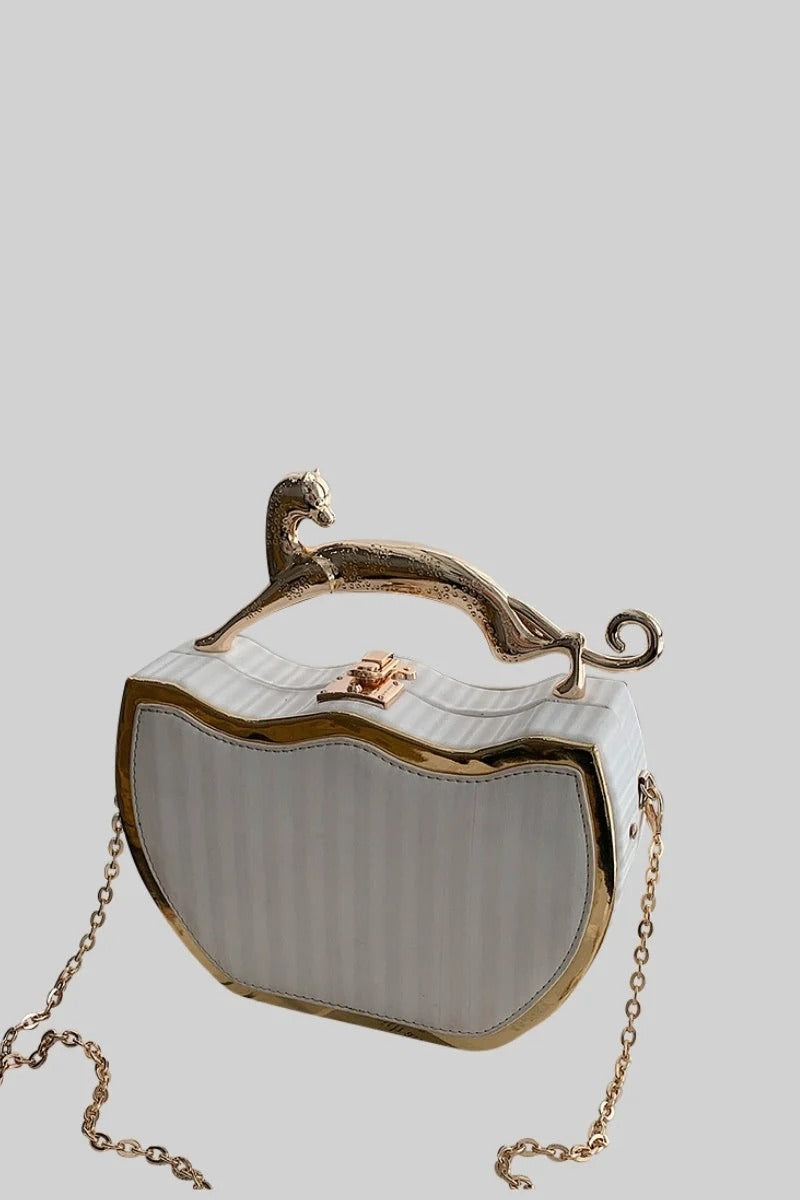 BOLSO TIPO CAJA METALIZADO CON DETALLE LEOPARDO - BLANCO