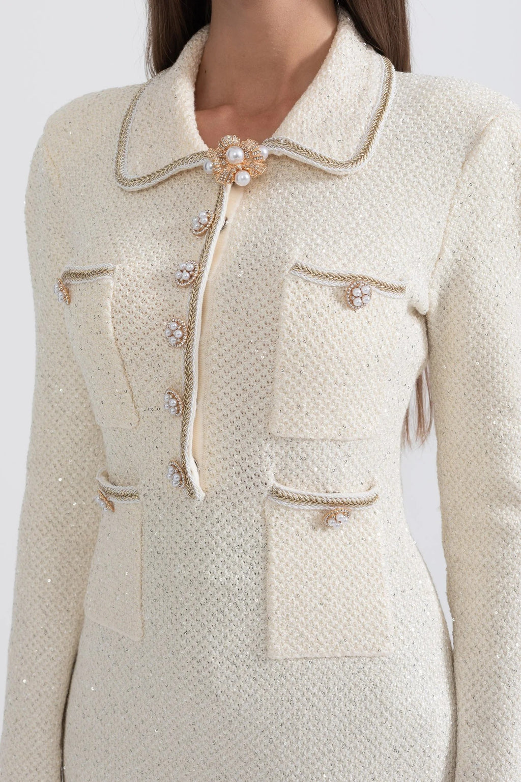 VESTIDO DE PUNTO TEXTURIZADO CON DETALLE FLORAL - MARFIL