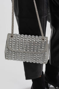 BOLSO DE MANO TRENZADO CON PEDRERÍA BRILLANTE - PLATA